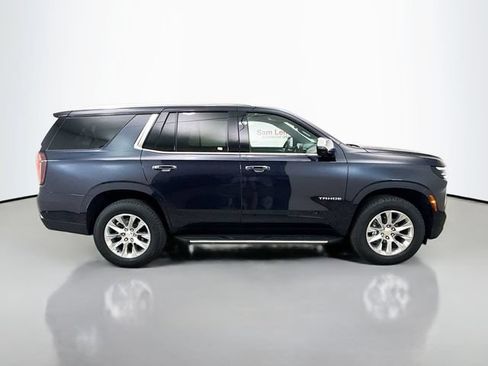 Used 2025 Chevrolet Tahoe Premier AWD/4WD image 9