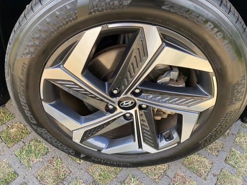 Used 2024 Hyundai Tucson Limited image 9