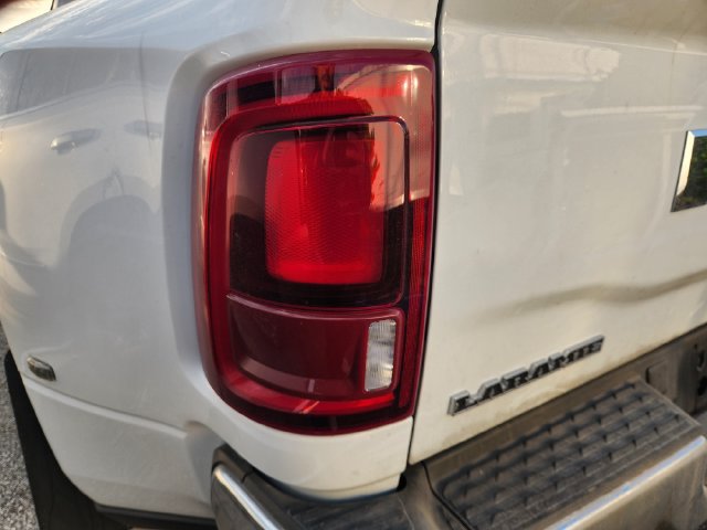 Used 2026 RAM 3500 Laramie AWD/4WD image 7