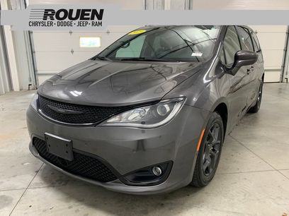 Used 2019 Chrysler Pacifica Touring-L Plus w/ Advanced Safetytec Group