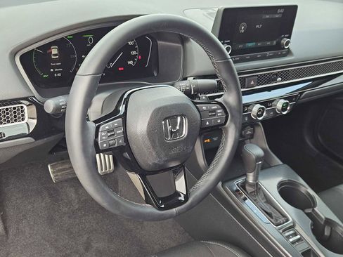 Used 2026 Honda Civic Sport image 2