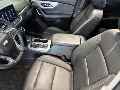 Used 2023 Chevrolet Blazer LT w/ Midnight/Sport Edition FWD image 40