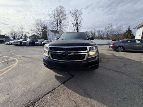 Used 2015 Chevrolet Tahoe Police 4x2 4dr SUV w/ Remote Keyless Entry Package image 3