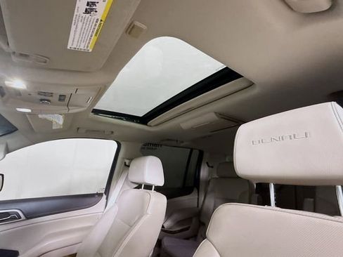 Used 2016 GMC Yukon XL Denali w/ Open Road Package image 23