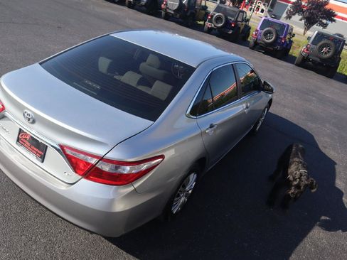 Used 2017 Toyota Camry LE FWD image 21