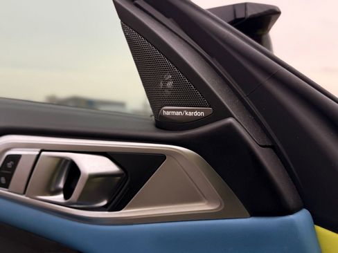 Used 2022 BMW M4 Competition w/ M Carbon Exterior Package image 28