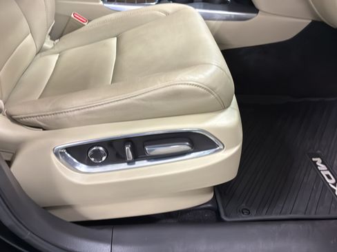 Used 2019 Acura MDX SH-AWD image 33