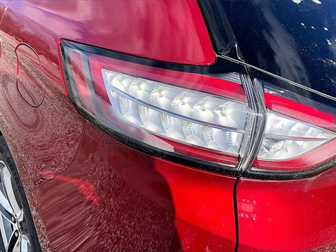 Used 2015 Ford Edge Sport image 27