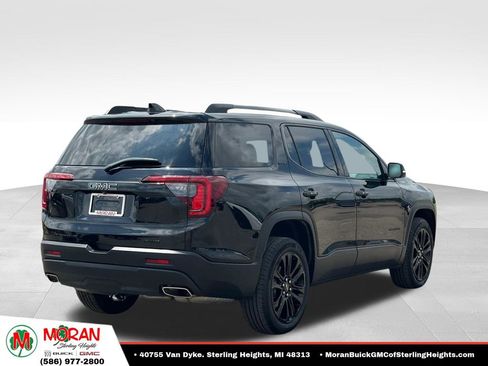 Certified 2023 GMC Acadia SLT w/ Elevation Edition AWD/4WD image 4