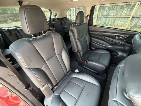 Certified 2026 Subaru Ascent Premium AWD/4WD image 29