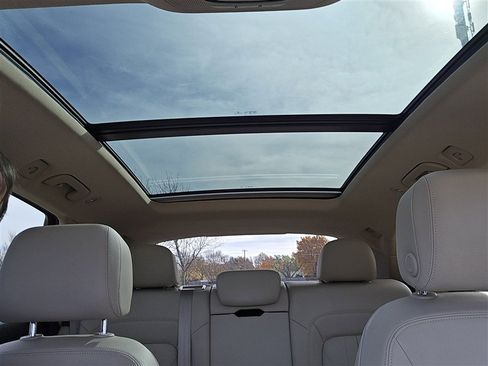 Used 2018 Audi Q5 2.0T Premium Plus w/ Premium Plus Package image 15