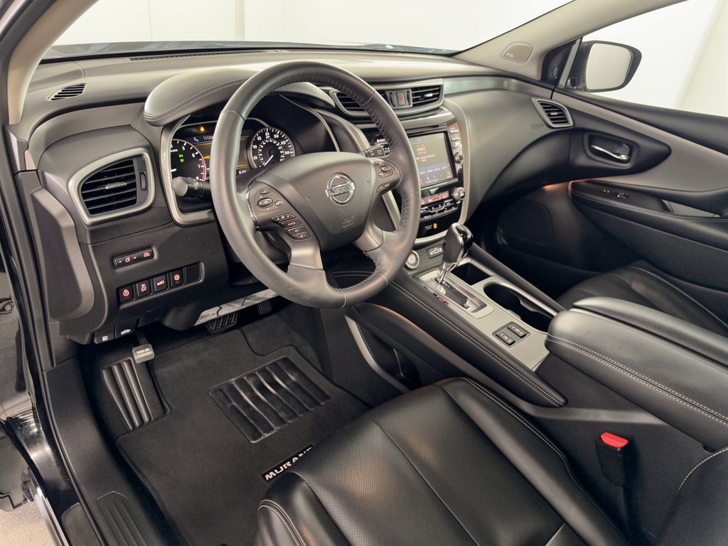 Used 2021 Nissan Murano SL w/ SL Moonroof Package FWD image 4