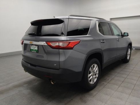 Used 2021 Chevrolet Traverse LT FWD image 9