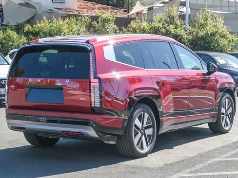 New 2026 Hyundai Ioniq 9 SEL image 4