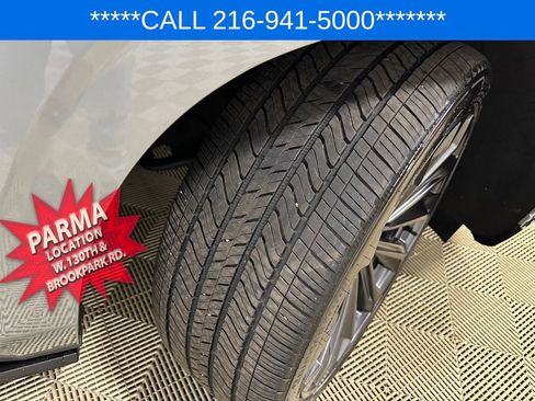 Used 2025 Cadillac Escalade V image 29