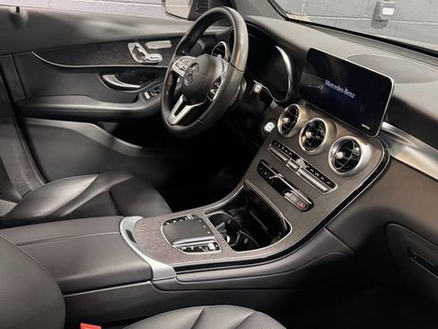 Used 2022 Mercedes-Benz GLC 300 4MATIC image 12