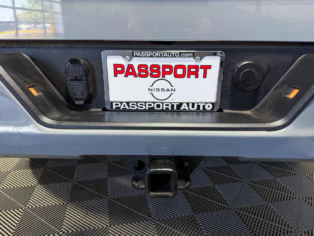 Used 2024 Chevrolet Silverado 1500 Custom w/ Turbomax Blackout Package AWD/4WD image 36