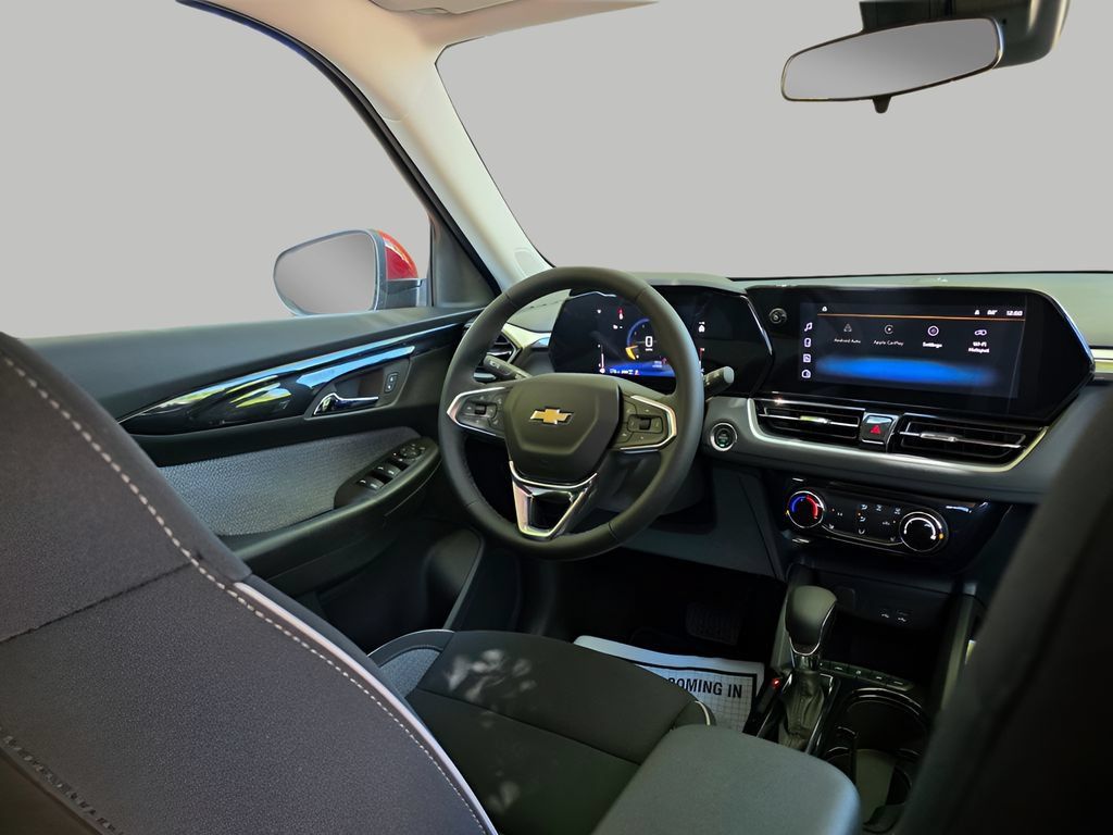 New 2026 Chevrolet TrailBlazer LT w/ LT Cold Weather Package AWD/4WD image 9