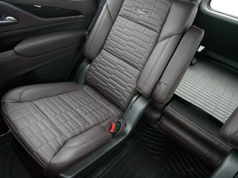 Certified 2023 Cadillac Escalade Sport Platinum image 12