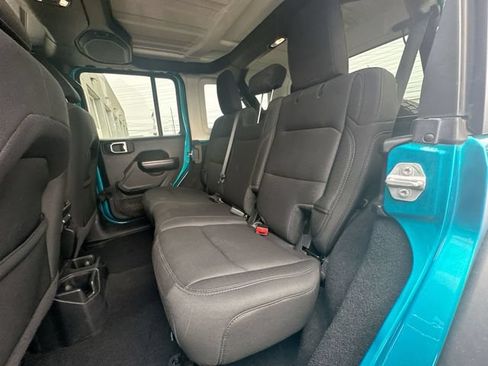 Used 2020 Jeep Wrangler Unlimited Sport S AWD/4WD image 23