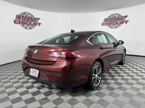 Used 2019 Buick Regal Preferred w/ Driver Confidence Package I image 7