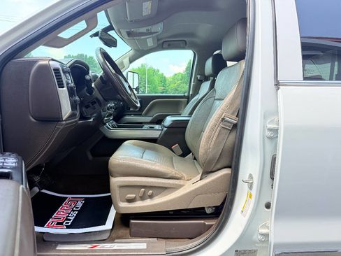 Used 2015 Chevrolet Silverado 2500 LTZ w/ Duramax Plus Package AWD/4WD image 20