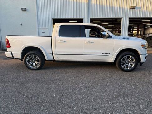 Used 2023 RAM 1500 Limited AWD/4WD image 5