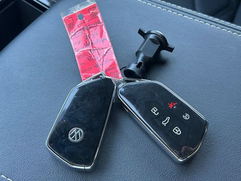 Used 2024 Volkswagen Atlas SE FWD image 59