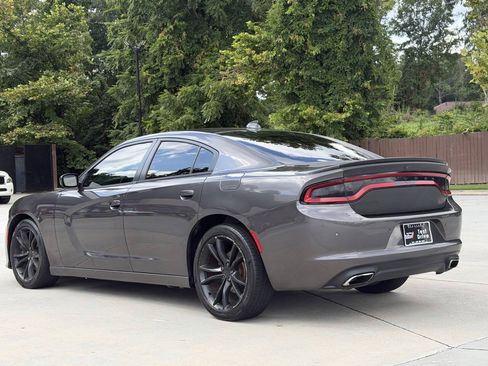 Used 2016 Dodge Charger R/T RWD image 24