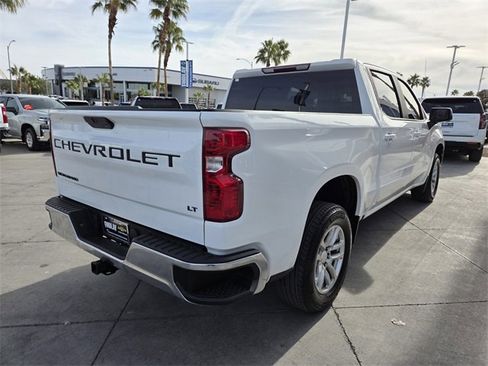 Used 2021 Chevrolet Silverado 1500 LT image 6