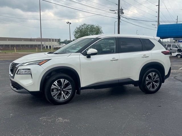 Used 2023 Nissan Rogue SV AWD/4WD image 3