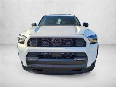 Used 2026 Toyota 4Runner TRD Off-Road Premium AWD/4WD image 2