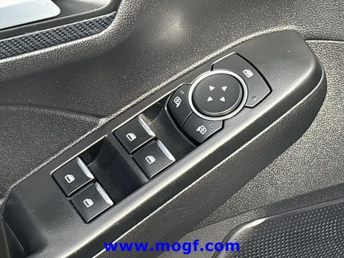 Used 2025 Ford Escape ST-Line FWD image 16