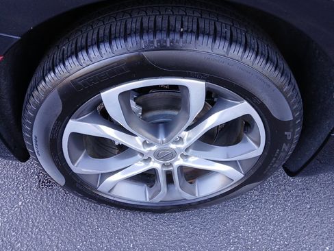 Certified 2024 Chrysler Pacifica Pinnacle image 19