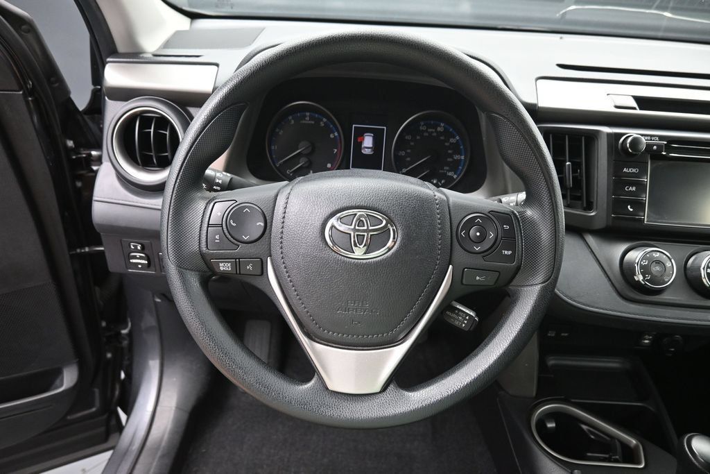 Certified 2018 Toyota RAV4 LE w/ All Weather Liner Package AWD/4WD image 15
