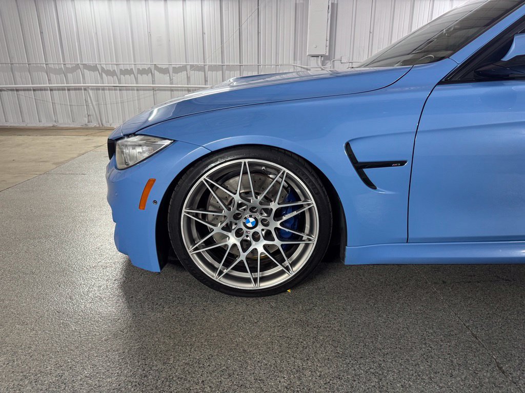 Used 2017 BMW M3 RWD image 21