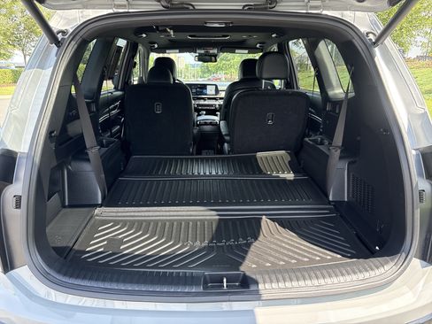 Used 2024 Kia Telluride EX X-Line AWD/4WD image 36