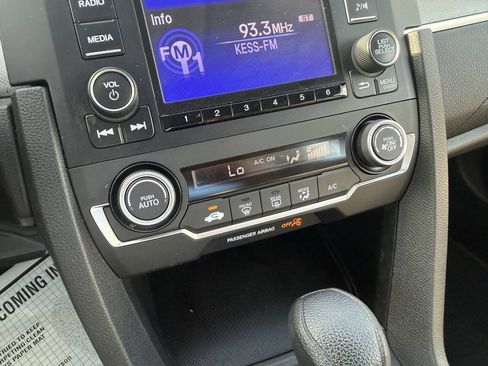 Used 2018 Honda Civic LX image 27