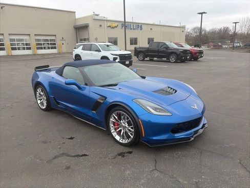 Used 2015 Chevrolet Corvette Z06 w/ 3LZ Preferred Equipment Group image 8
