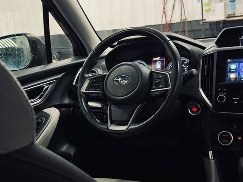 Used 2022 Subaru Forester Premium image 24