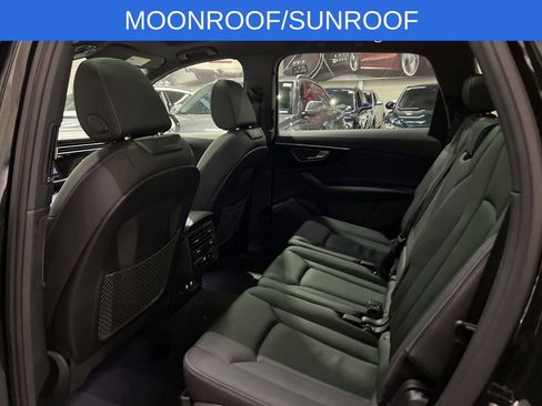 Used 2025 Audi Q7 3.0T Premium w/ Convenience Package image 20