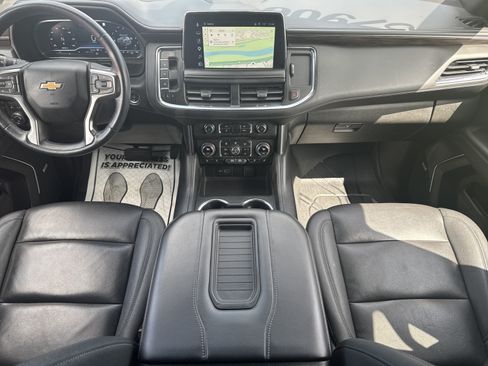 Used 2022 Chevrolet Suburban LT AWD/4WD image 20