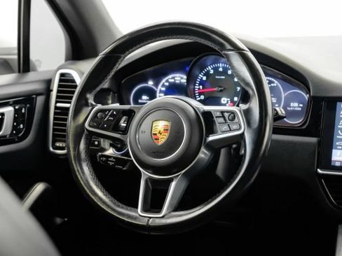 Used 2019 Porsche Cayenne AWD/4WD image 24