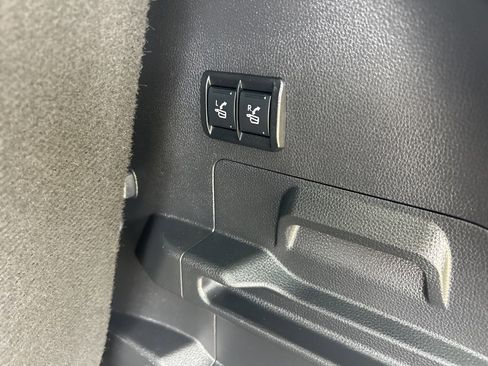 Used 2024 Toyota Sequoia Capstone image 31