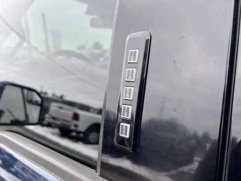 Used 2017 Ford F150 XLT w/ Equipment Group 302A Luxury image 10