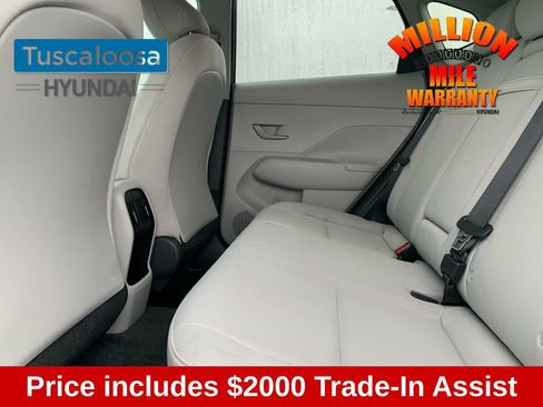 Used 2025 Hyundai Kona SEL FWD image 24