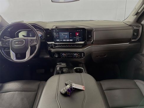 Used 2023 GMC Sierra 1500 SLT w/ SLT Premium Package AWD/4WD image 27