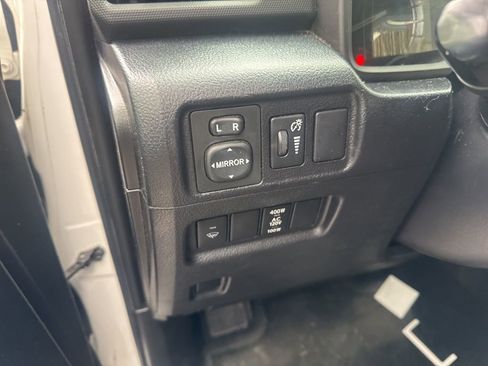 Used 2016 Toyota 4Runner Trail image 8