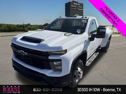 Used 2025 Chevrolet Silverado 3500 W/T AWD/4WD image 4