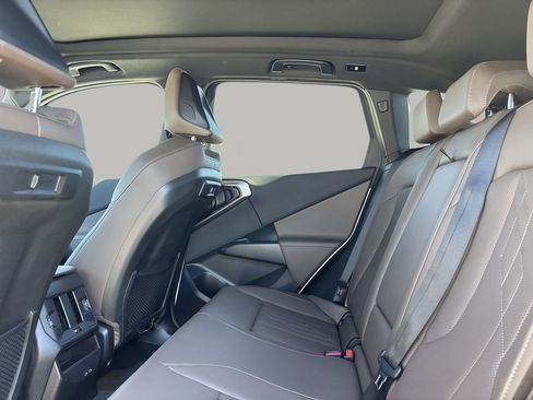 Used 2025 BMW X3 xDrive30i w/ M Sport Package image 17